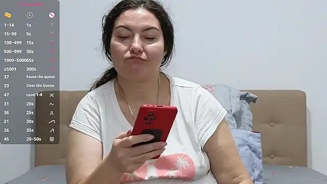 Snapshot of BBW_MILF_4U chatting on November 2025 04:29:01 PM BBW MILF 4U online show from November 2025 04:29:01 PM