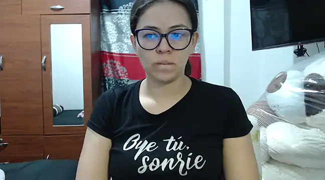 mayhott2 online show from January 2025 11:20:01 PM