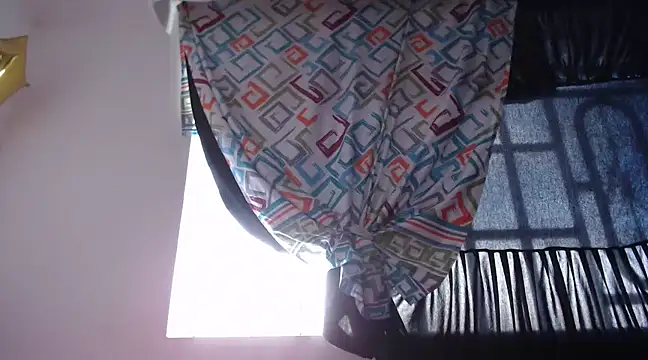 mayhott2 online show from January 2025 05:28:02 PM