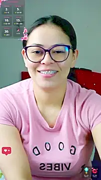 mayhott2 online show from December 2025 04:05:01 PM