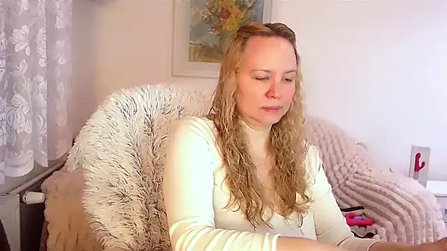 Sarah4you online show from January 2025 09:50:01 PM