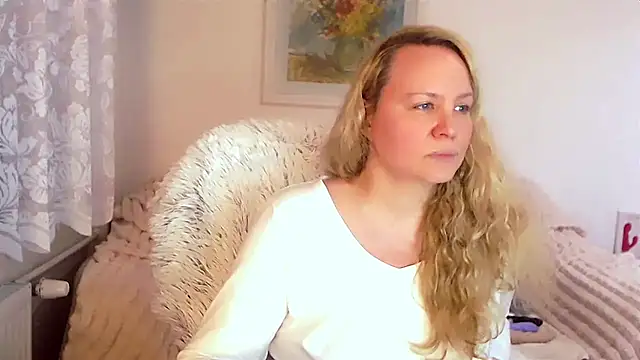 Sarah4you online show from February 2025 12:38:02 AM