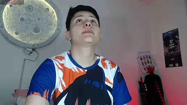 girl intense444 online show from February 2025 01:30:01 PM