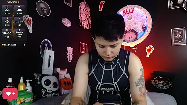 girl intense444 online show from October 2025 12:52:02 PM