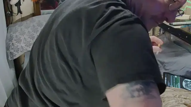 Snapshot of sex4fun_21 chatting on January 2025 06:33:02 PM sex4fun 21 online show from January 2025 06:33:02 PM