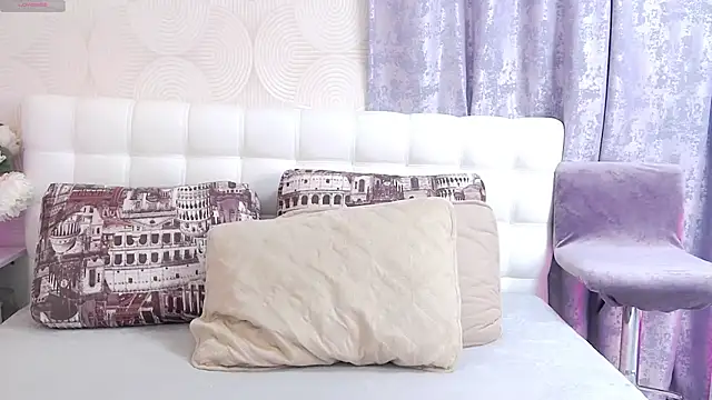 Snapshot of Asian_legs chatting on November 2025 10:05:01 AM Asian legs online show from November 2025 10:05:01 AM