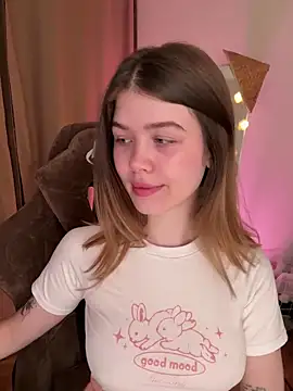 AmberIIey online show from September 2025 06:33:01 PM