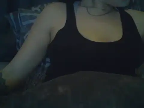 Snapshot of geilmeisje98 chatting on December 2024 10:31:01 PM geilmeisje98 online show from December 2024 10:31:01 PM