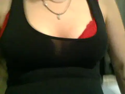 Snapshot of geilmeisje98 chatting on February 2025 06:47:02 PM geilmeisje98 online show from February 2025 06:47:02 PM