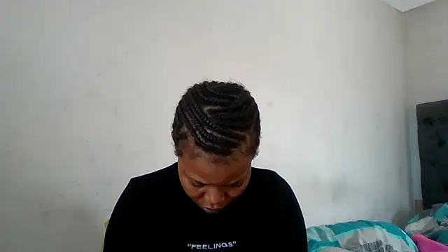 Snapshot of cherryontopy chatting on March 2025 09:05:01 AM cherryontopy online show from March 2025 09:05:01 AM