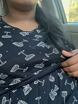 Dhiyapink online show from December 2024 03:36:02 AM