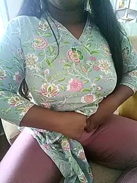 Snapshot of Dhiyapink chatting on March 2026 05:23:01 AM Dhiyapink online show from March 2026 05:23:01 AM