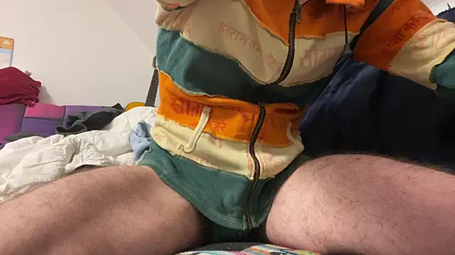 Snapshot of BodyPlayer4u chatting on December 2025 07:51:01 PM BodyPlayer4u online show from December 2025 07:51:01 PM