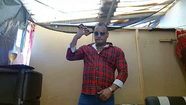 Snapshot of hardrock982 chatting on February 2025 01:32:01 PM hardrock982 online show from February 2025 01:32:01 PM