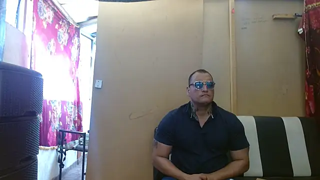 Snapshot of hardrock982 chatting on February 2025 01:37:02 PM hardrock982 online show from February 2025 01:37:02 PM