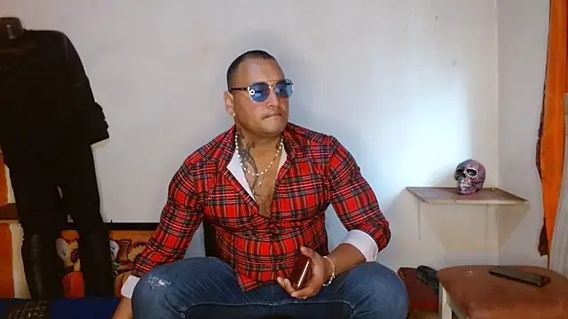 Snapshot of hardrock982 chatting on March 2025 01:24:02 PM hardrock982 online show from March 2025 01:24:02 PM