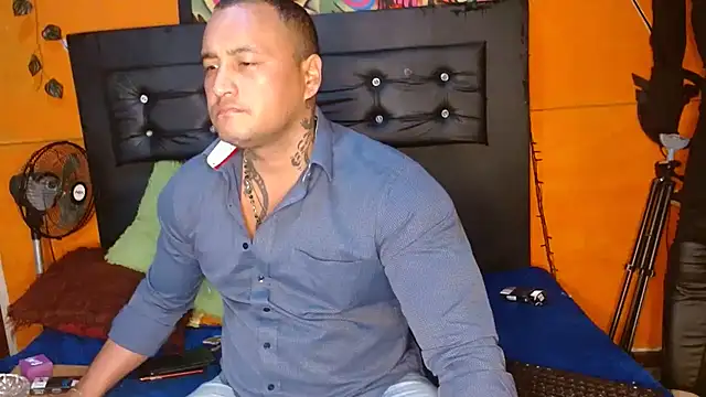 Snapshot of hardrock982 chatting on March 2025 01:08:01 PM hardrock982 online show from March 2025 01:08:01 PM