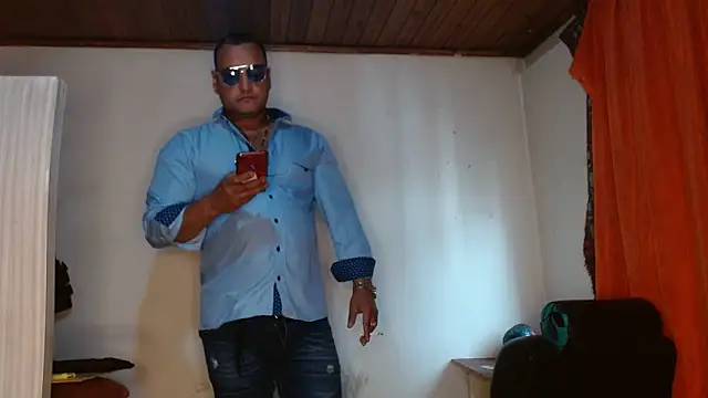 Snapshot of hardrock982 chatting on March 2025 01:42:02 PM hardrock982 online show from March 2025 01:42:02 PM