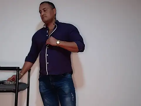 Snapshot of hardrock982 chatting on September 2025 02:08:01 PM hardrock982 online show from September 2025 02:08:01 PM