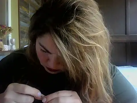 Snapshot of cute__cherry chatting on July 2026 10:54:02 AM cute cherry online show from July 2026 10:54:02 AM