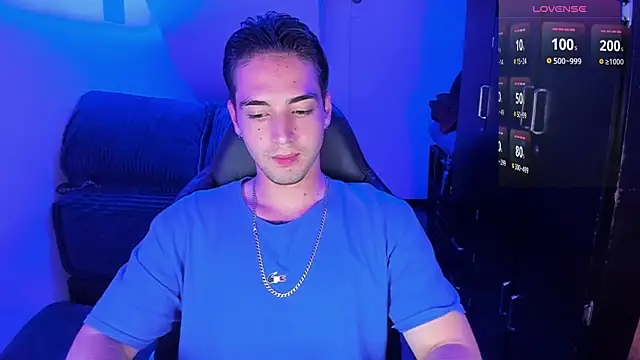 Alex smith00 online show from January 2025 02:25:01 AM