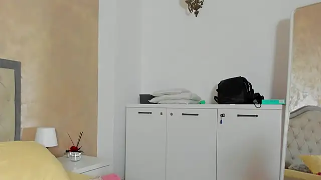 JennaMyers online show from October 2025 07:22:02 PM