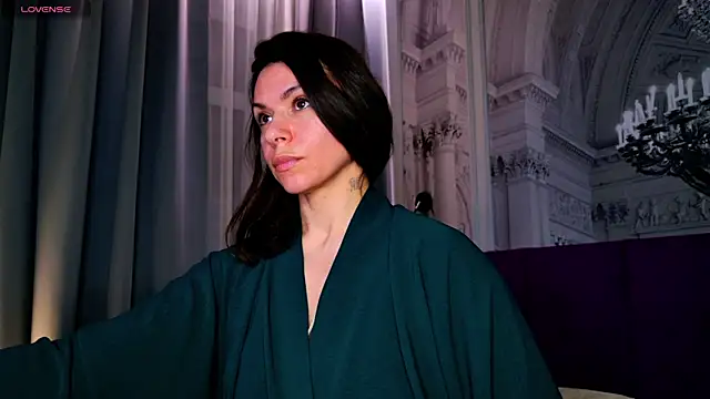 SofiaFoster  online show from December 2024 02:00:01 PM