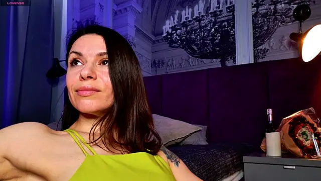 SofiaFoster  online show from January 2025 02:14:01 PM