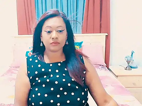 Snapshot of Indianlust69 chatting on January 2026 07:30:01 PM Indianlust69 online show from January 2026 07:30:01 PM