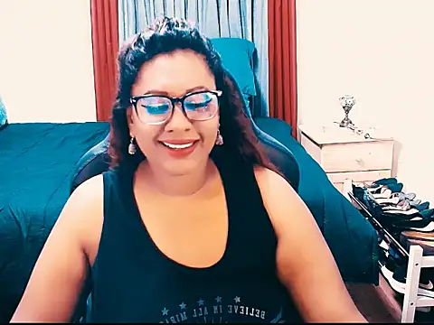 Snapshot of Indianlust69 chatting on April 2026 09:09:02 PM Indianlust69 online show from April 2026 09:09:02 PM