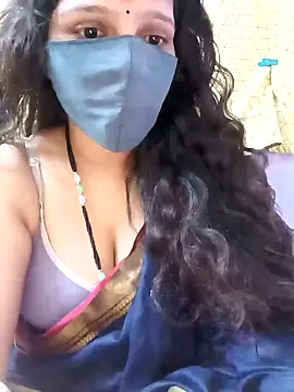 Snapshot of Rising_Smiler chatting on December 2024 12:34:02 PM Rising Smiler online show from December 2024 12:34:02 PM