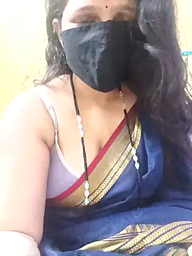 Snapshot of Rising_Smiler chatting on December 2024 06:10:01 PM Rising Smiler online show from December 2024 06:10:01 PM