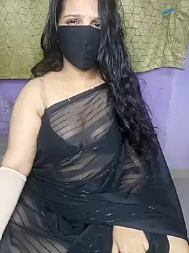 Snapshot of Rising_Smiler chatting on January 2025 06:18:01 PM Rising Smiler online show from January 2025 06:18:01 PM