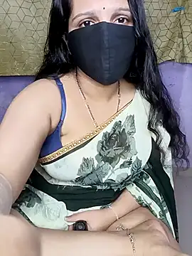 Snapshot of Rising_Smiler chatting on February 2025 05:48:01 PM Rising Smiler online show from February 2025 05:48:01 PM