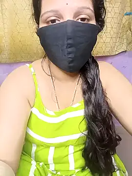 Snapshot of Rising_Smiler chatting on February 2025 12:17:02 PM Rising Smiler online show from February 2025 12:17:02 PM