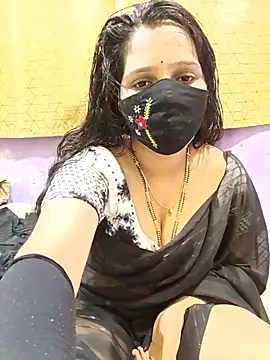 Snapshot of Rising_Smiler chatting on September 2025 08:02:01 PM Rising Smiler online show from September 2025 08:02:01 PM