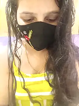 Snapshot of Rising_Smiler chatting on September 2025 10:20:01 AM Rising Smiler online show from September 2025 10:20:01 AM