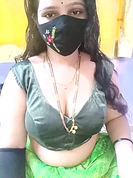 Snapshot of Rising_Smiler chatting on October 2025 10:27:01 AM Rising Smiler online show from October 2025 10:27:01 AM