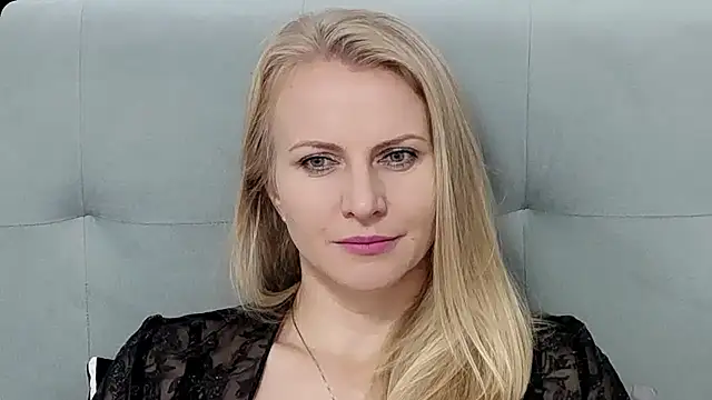 Snapshot of K__Adrienne chatting on October 2025 05:29:02 AM K  Adrienne online show from October 2025 05:29:02 AM