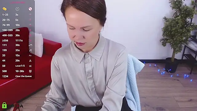 VickyGolden online show from July 2026 05:33:01 AM