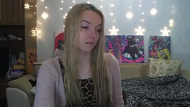 SecretSophia online show from December 2024 07:28:02 PM