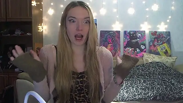 SecretSophia online show from January 2025 01:31:01 PM