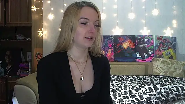 SecretSophia online show from January 2025 07:18:01 PM