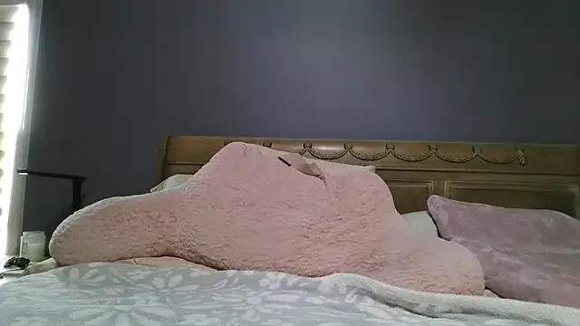 Lisaisluscious online show from March 2026 02:32:01 PM