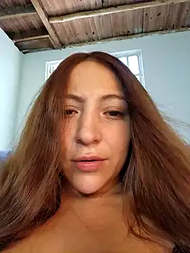 Snapshot of VickyHoult chatting on December 2024 07:14:02 PM VickyHoult online show from December 2024 07:14:02 PM