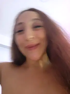 Snapshot of VickyHoult chatting on March 2025 08:21:01 PM VickyHoult online show from March 2025 08:21:01 PM