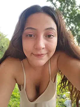 Snapshot of VickyHoult chatting on March 2026 09:52:02 PM VickyHoult online show from March 2026 09:52:02 PM