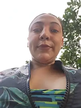 Snapshot of VickyHoult chatting on April 2026 09:34:01 PM VickyHoult online show from April 2026 09:34:01 PM