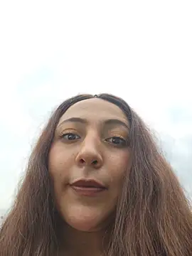 Snapshot of VickyHoult chatting on April 2026 09:38:01 PM VickyHoult online show from April 2026 09:38:01 PM