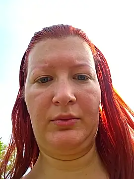 Snapshot of Analimado18 chatting on April 2026 01:43:02 PM Analimado18 online show from April 2026 01:43:02 PM